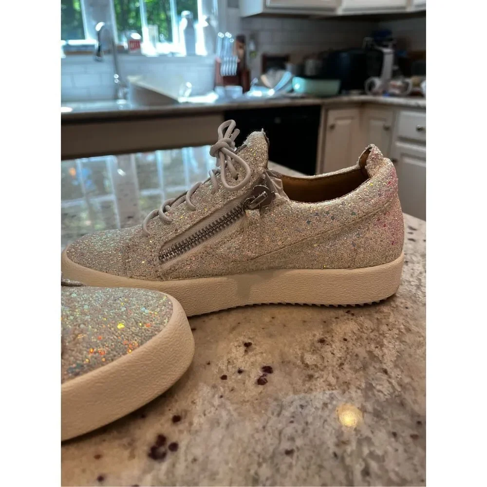 Giuseppe Zanotti White May London Glitter Side Zipper Sneakers Sz 37 or 6.5